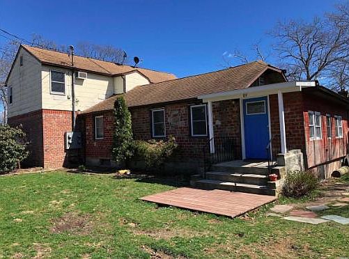 1st image of 1 Carlton Ave #1