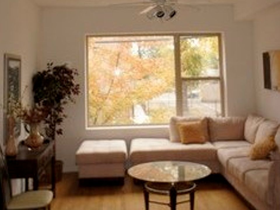 2nd image of 749 N Spaulding Ave #1N