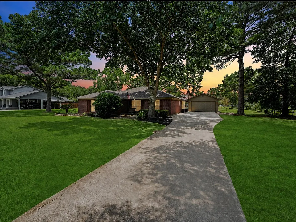 17010 Cypress Knee Dr