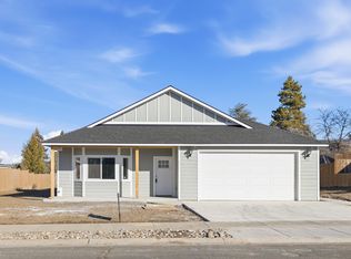 811 Quail Point Dr, Klamath Falls, OR 97601