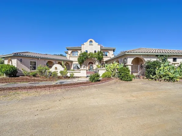 2501 Calle Fresca, Cool, CA 95614