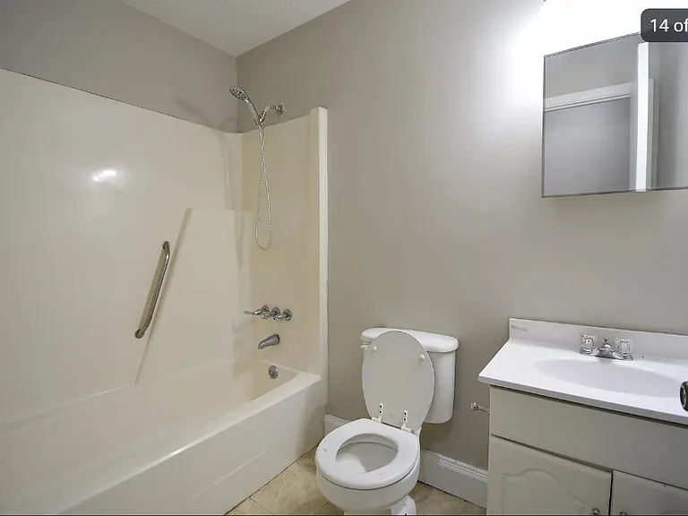 4050 Frazier St — Photo 10