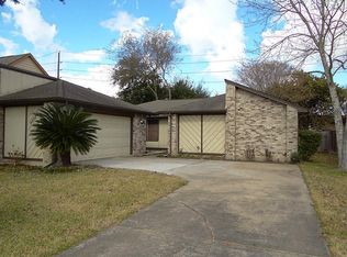 13126 Kingsmill Dr, Sugar Land, TX 77478