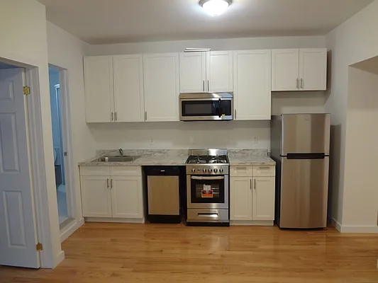 Rented by Steven Apuzzi LLC | media 50