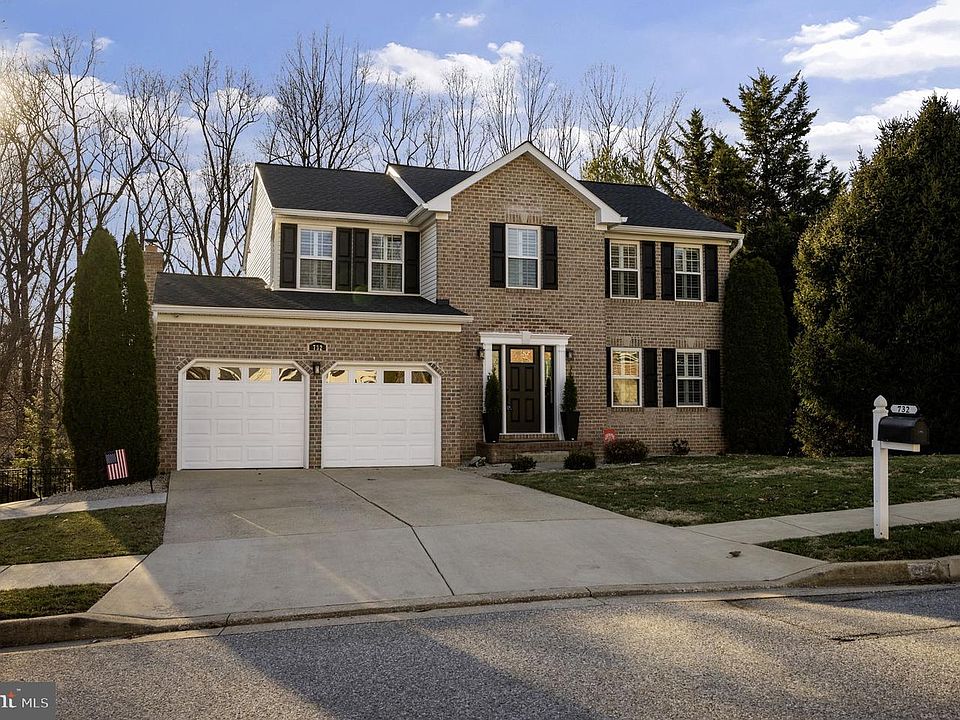 1st image of 732 White Oaks Ave