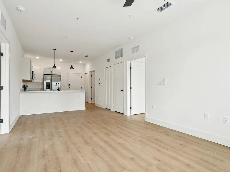 The Milk Stacks: Boutique Luxury Living in Downtown Orlando's Milk District — Photo 55
