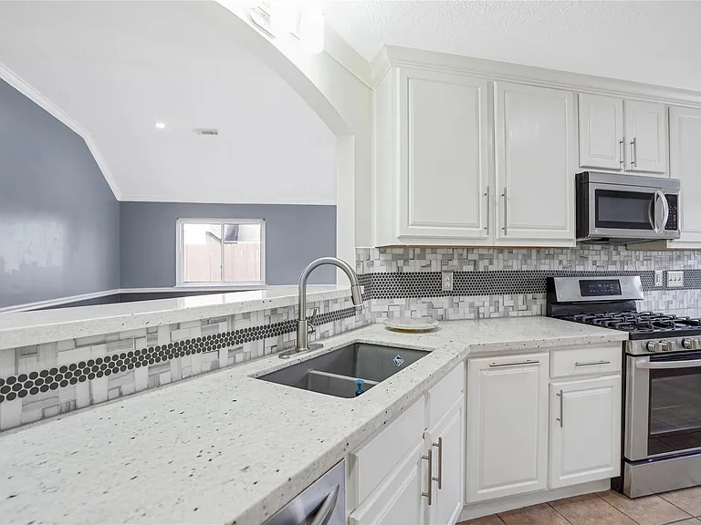 19706 Azalea Valley Dr — Photo 14
