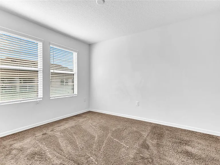 2274 S Centerra Loop — Photo 15