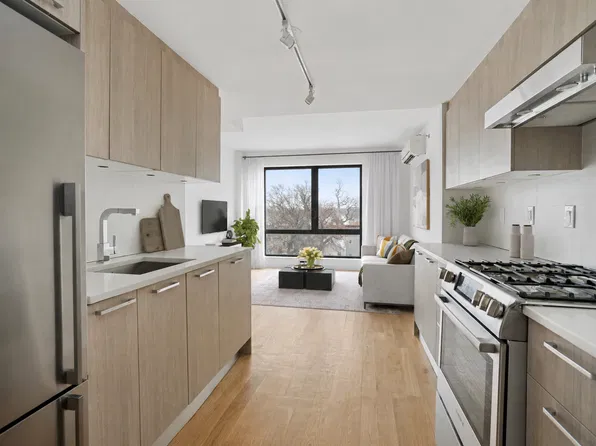 189 Cooper Street image 1 of 5