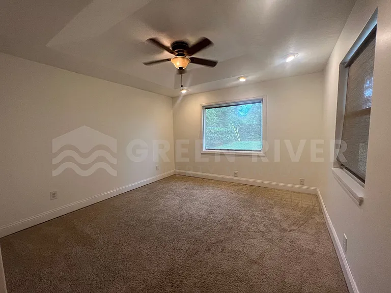 174 Eventide Dr — Photo 55