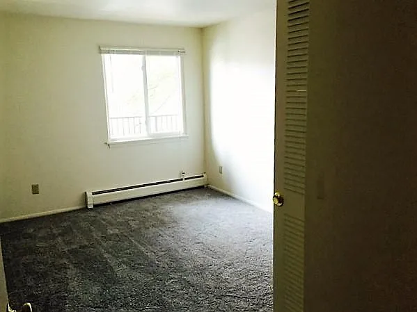 4338 Melody Ln — Photo 10