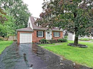 1218 Sumner Ave, Schenectady, NY 12309