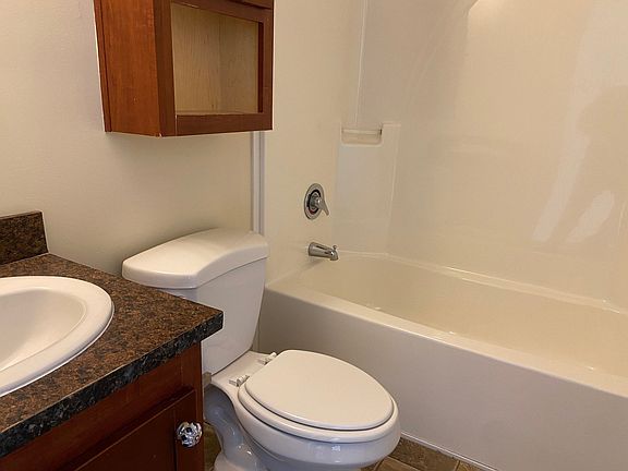 4th image of 3440 Creekside Blvd #91