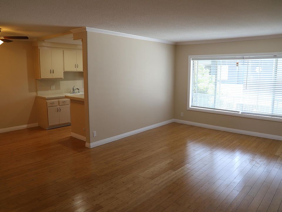 1st image of 8939 Cadillac Ave APT 306