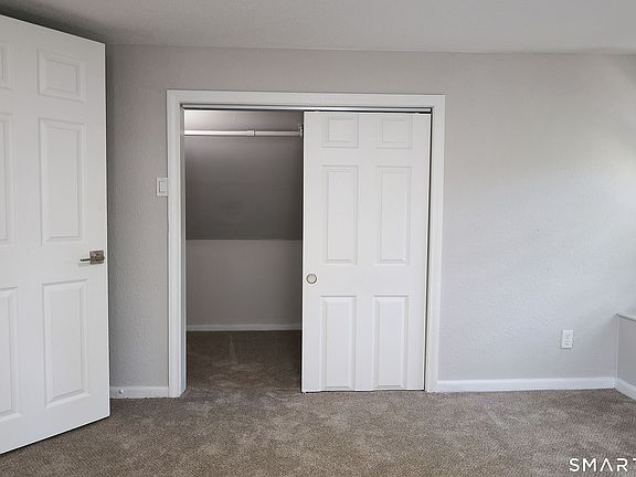 4th image of 329 Paul Manafort Dr #1