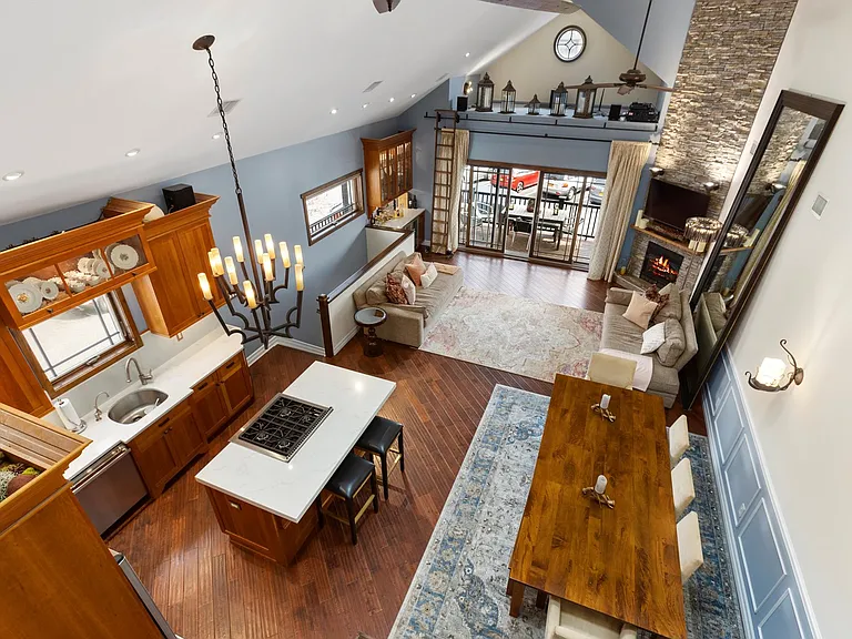 847B E Broadway #B — Photo 10
