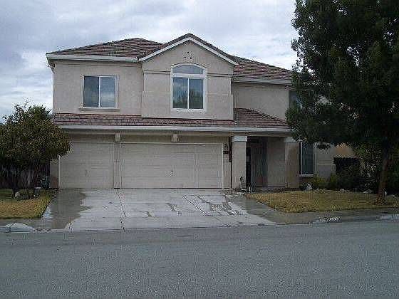 1st image of 2174 Cypress St