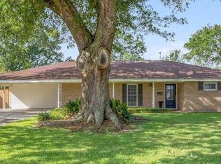 1111 Jefferson Dr, Lake Charles, LA 70605