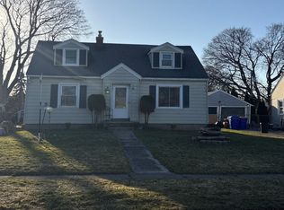 53 Newton Rd, Rochester, NY 14626