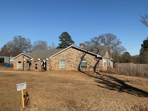 2nd image of 910 N Whatley Rd