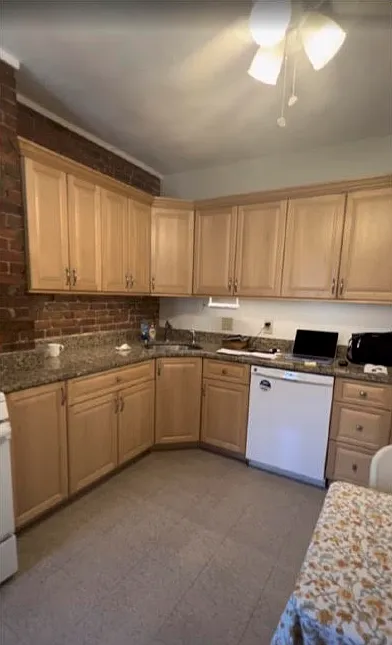 14 7th St #14