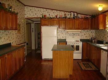4th image of 381 Rawls Creek Rd