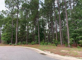 240 Kings Ridge Ct, Southern Pines, NC 28387