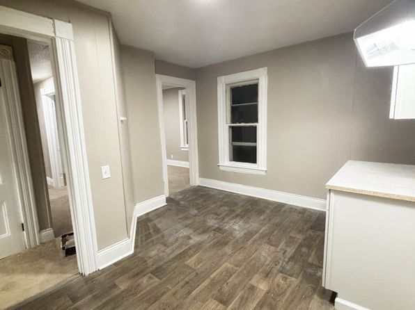 49 Austin St UNIT 2
