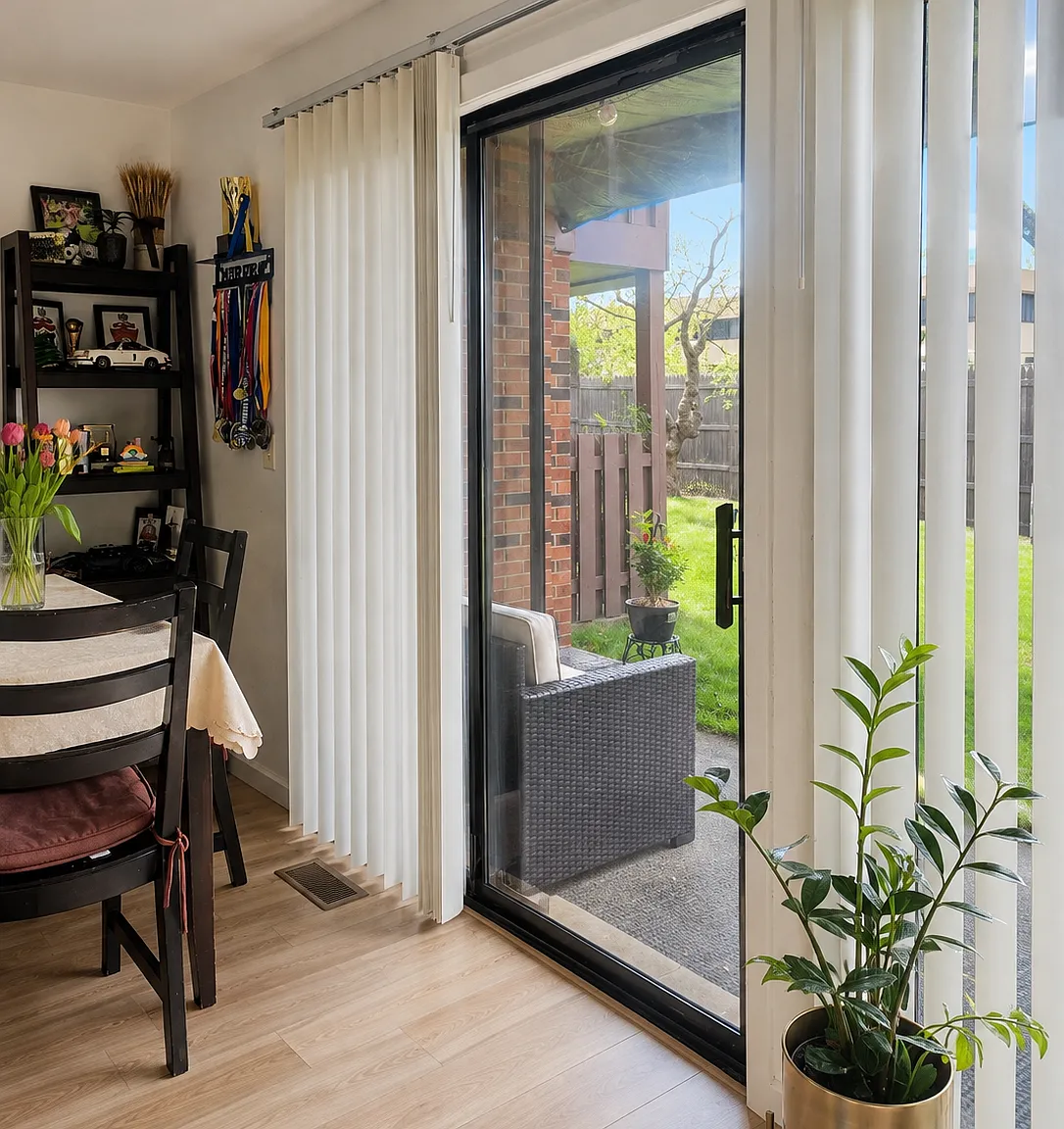 2 bed, 1000 sqft, $1,900 — Photo 4