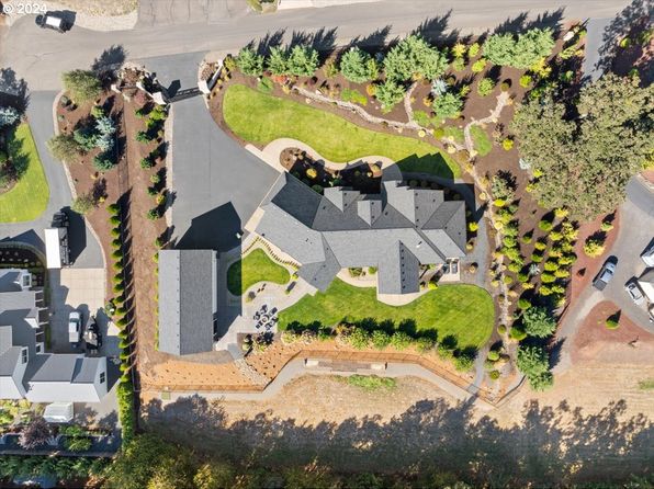 8478 Valley Way SE, Turner, OR 97392