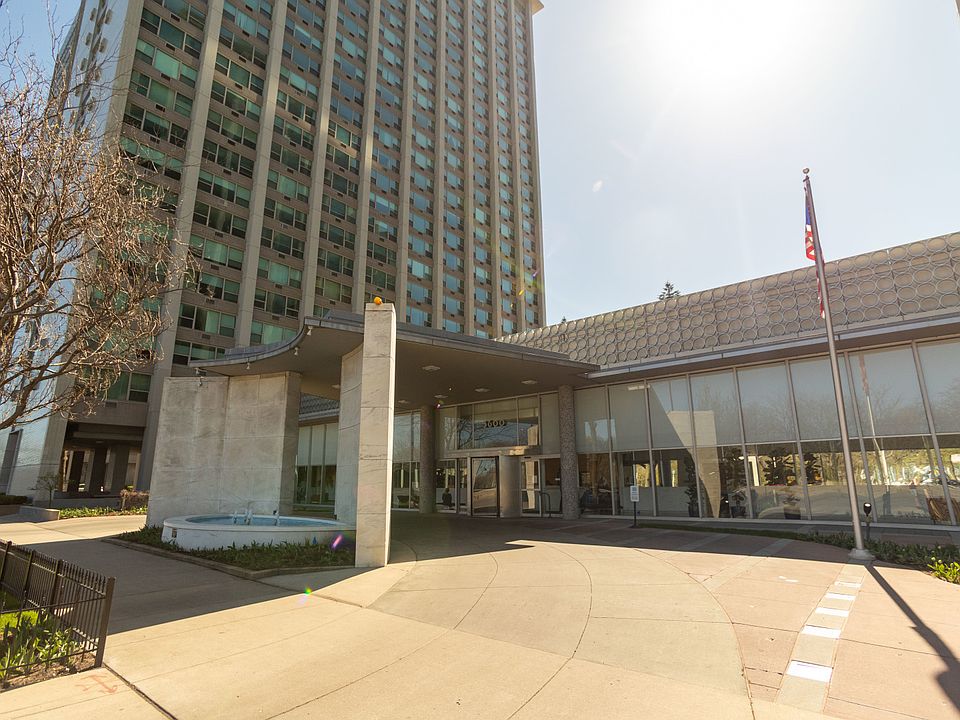 1st image of 3600 N Lake Shore Dr APT 1424