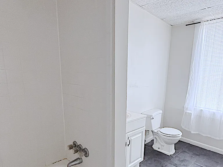 313 Circle Park Dr #1 — Photo 6