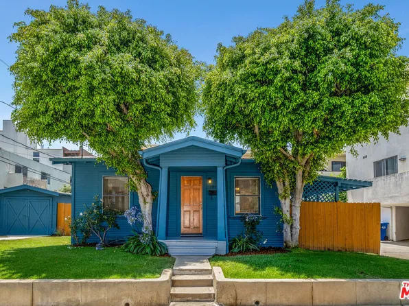 1015 Granville Ave, Los Angeles, CA 90049