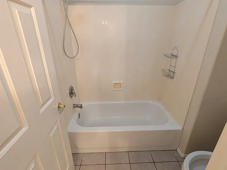 1445 E Broadway Rd #114 — Photo 13
