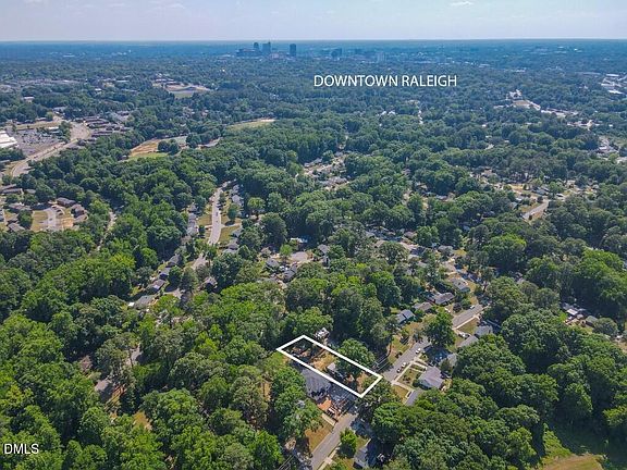 5th image of 524 Barksdale Dr Lot 9