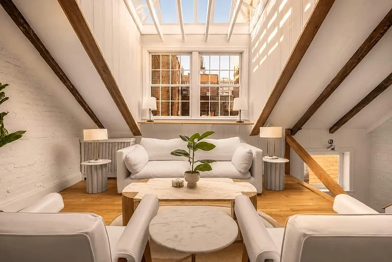 131 MacDougal Street — Photo 2