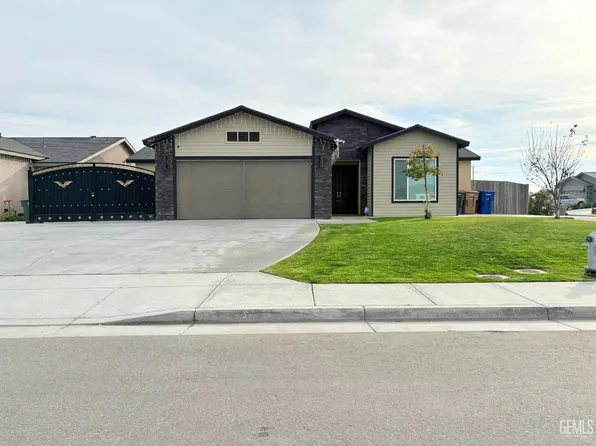 7917 Bristol Spring Ave, Bakersfield, CA 93313