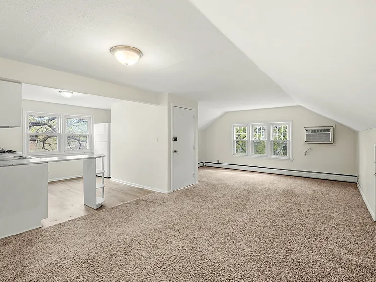 3821 Foss Rd #1 — Photo 1