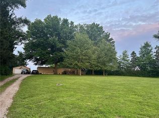 1310 N 17th St, Atchison, KS 66002