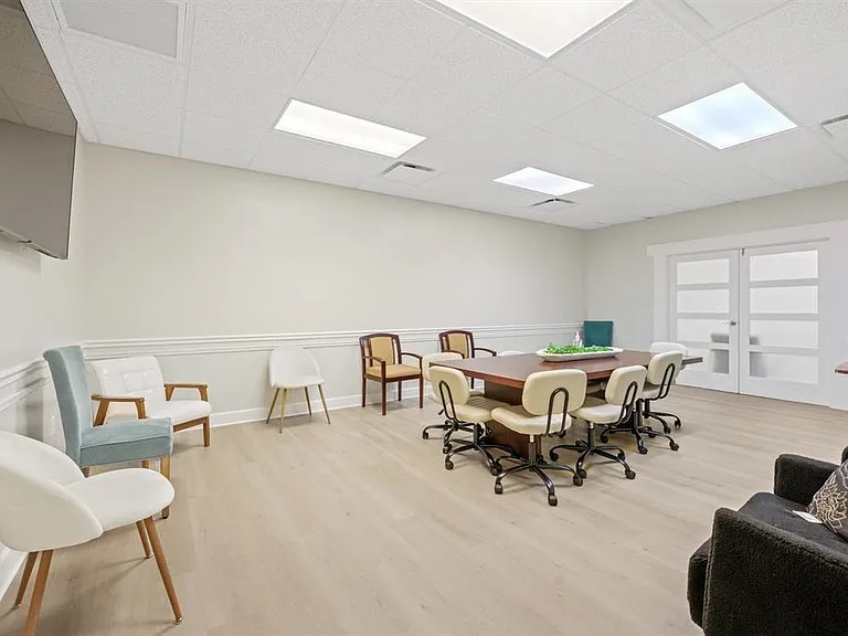 3606 Maclay Blvd — Photo 15