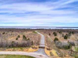 9444 W Shoreline Dr, Kemp, TX 75143