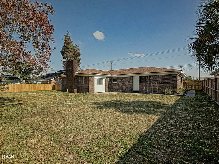 410 S Star Ave — Photo 35