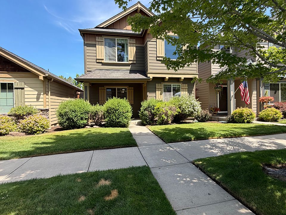1st image of 61209 Dayspring Dr