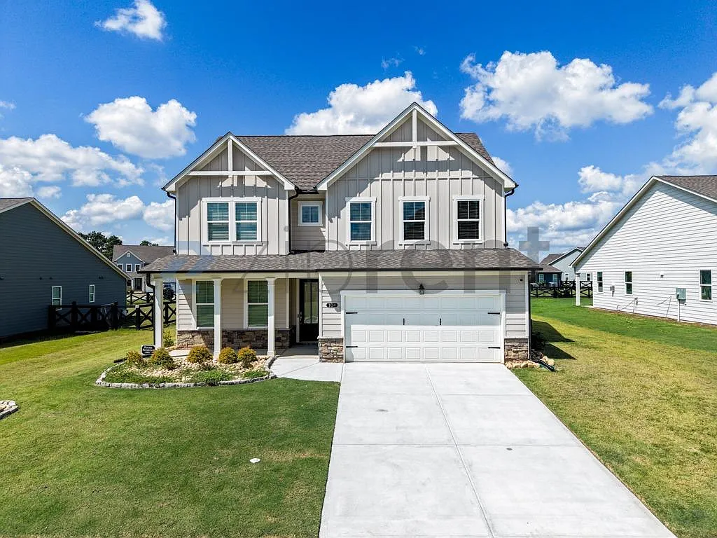 4 bed, 3.5 bath, 2506 sqft, $2,900 — Photo 2