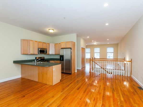 877 Harrison Ave APT 1