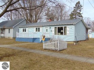 615 E Emerson St, Ithaca, MI 48847