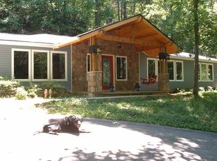 216 Mocking Bird Dr, Gatlinburg, TN 37738