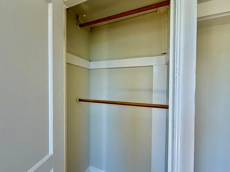 331 Octavia St #19 — Photo 9