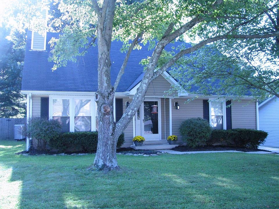 1st image of 3892 Hidden Springs Dr