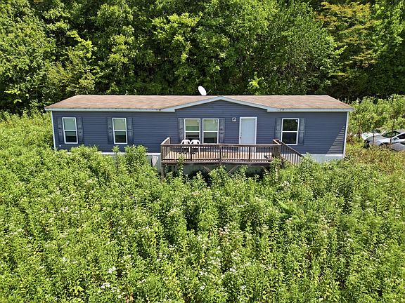3rd image of 349 Young Branch Rd